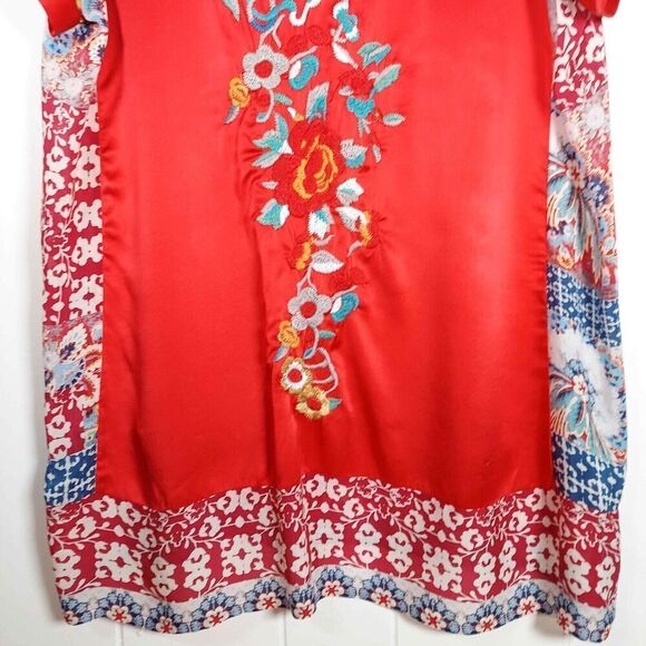 Johnny Was Yokito Embroidered Tunic Top Silk Shirt Pullover Short Sleeves Medium - Picture 5 of 8